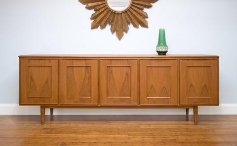 One word to describe this 1960's sideboard (below) - striking. Nothing more to say - it speaks for itself!