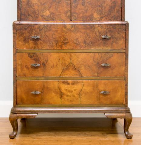 Burl walnut timber veneer is showcased in this 1920's cocktail cabinet. The wood grain figuring is just stunning.